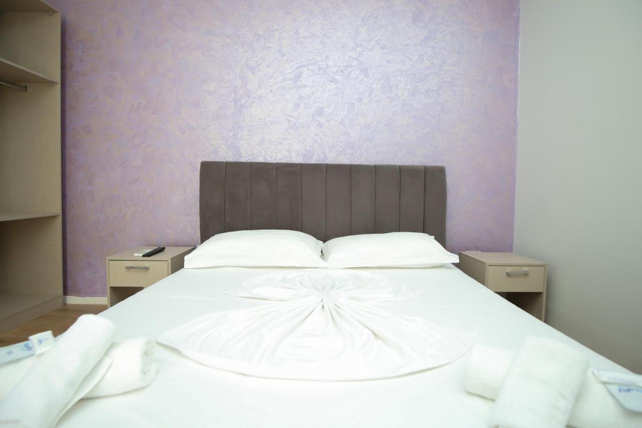 Skyhill Boutique Hotel Radhimë Exterior foto